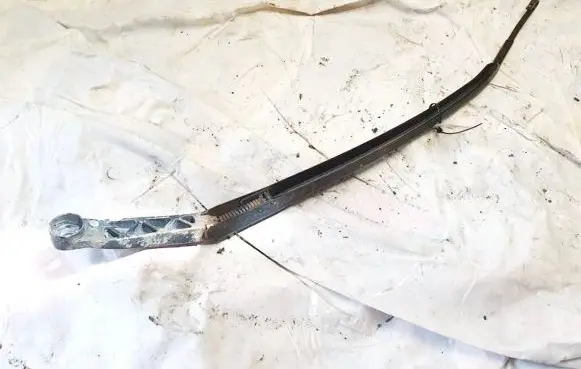 Honda FR-V Front wiper blade arm