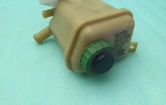 Porsche Panamera (970) Power steering fluid tank/reservoir 7L5422371 G002000