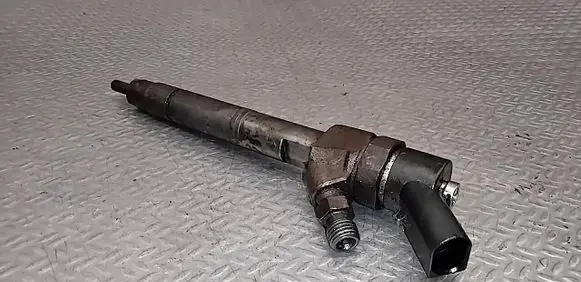 Mercedes-Benz A W168 Fuel injector A6680700287 0445110015