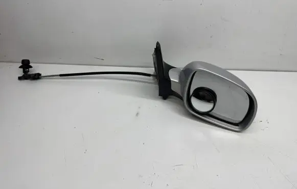 Volkswagen Golf IV Front door electric wing mirror LLR36946