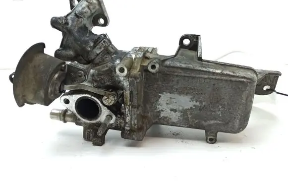 Renault Master III EGR valve cooler 147351186R