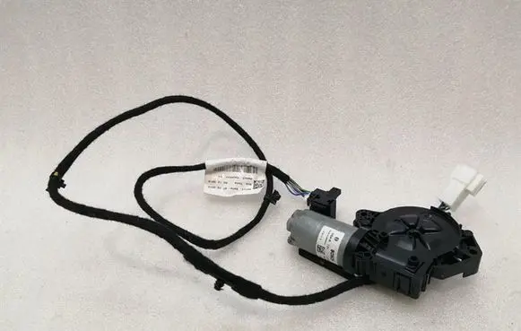 Mercedes-Benz S W222 Sunroof motor/actuator A1769068700