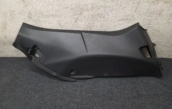 Maserati Levante Rear seat side bottom trim 670040379 31096 30823