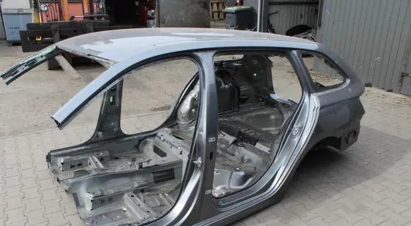 Skoda Octavia Mk4 Front piece kit 1111