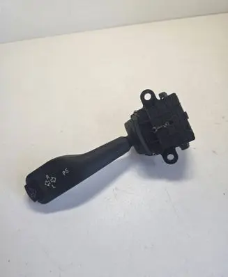 BMW X3 E83 Indicator stalk 8363668
