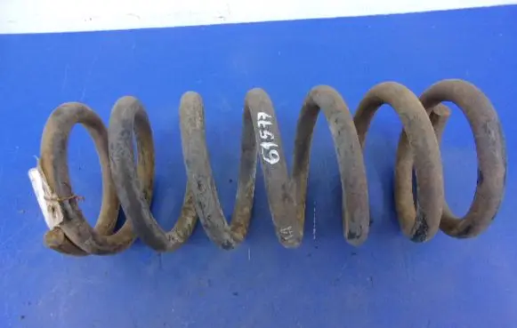 Volkswagen Transporter - Caravelle T3 Front coil spring