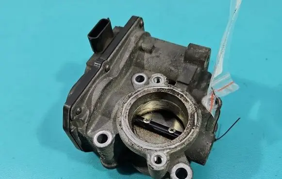 Renault Megane III Throttle body valve H8200578645 IMPRK1539077