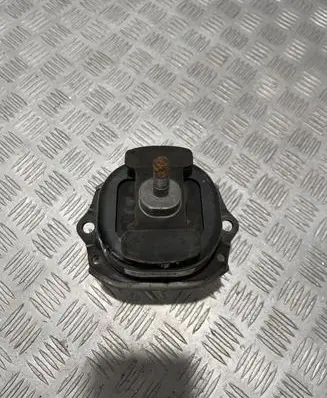 BMW X5 F15 Engine mount bracket 16004212