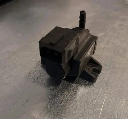 Opel Zafira B Turbo solenoid valve 8972882491 70246100