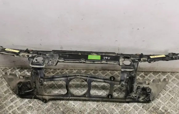 BMW 5 E39 Radiator support slam panel