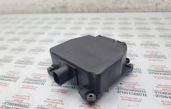 Volkswagen Touran I Turbo solenoid valve 6Q0906625