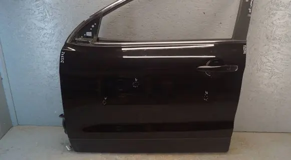 Nissan Qashqai Front door