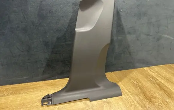 Porsche Macan (95B) (B) pillar trim (top) 95B867240 108639