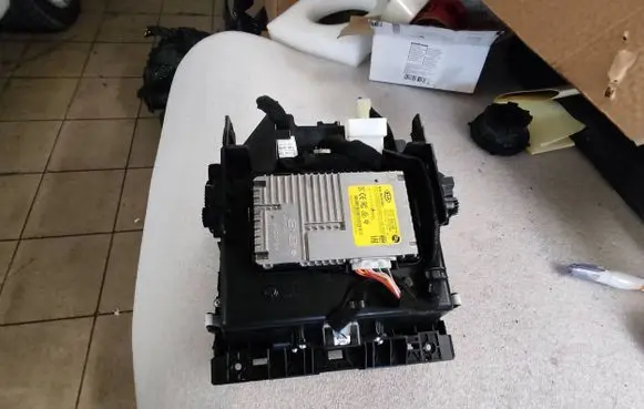 KIA Sorento Wireless charging module 95560C5000 4078301000