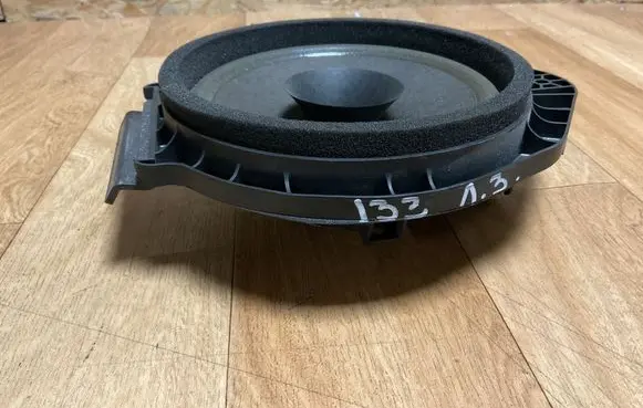 Opel Insignia A Rear door speaker 