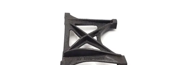 Toyota Corolla E120 E130 Engine mounting bracket 171180G010