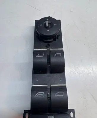 Ford Focus Electric window control switch 8M5T14A132AC