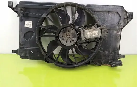 Ford Focus Electric radiator cooling fan 3M5H8C607UF