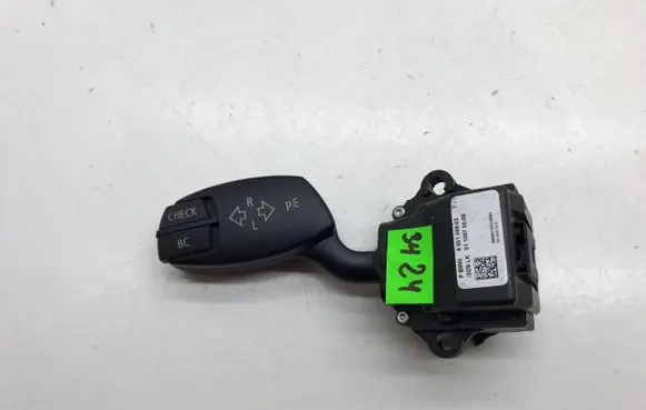 BMW 5 E60 E61 Indicator stalk 6951349