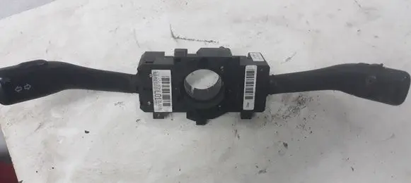 Audi A3 S3 8L Indicator stalk 8LO953513O L01
