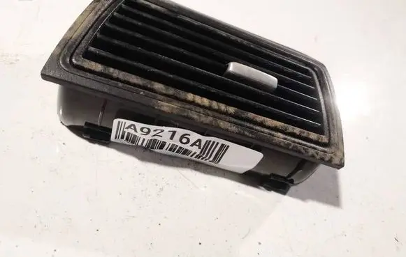 Fiat Punto (188) Dash center air vent grill