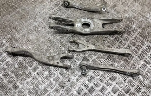 Mercedes-Benz E AMG W213 Rear upper control arm/wishbone A2059800