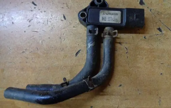 Subaru Legacy Exhaust gas pressure sensor 22627AA500