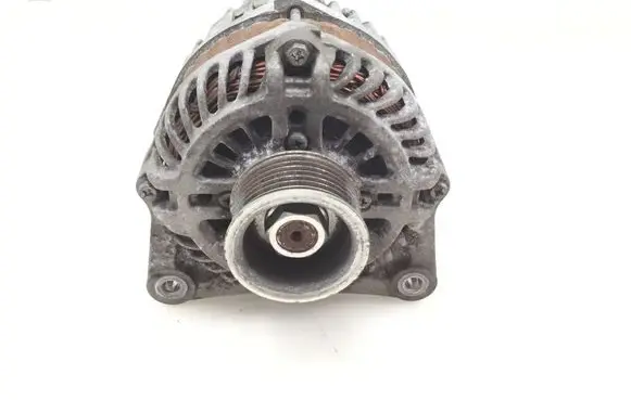Nissan Juke I F15 Generator/alternator 231001KA1A