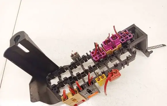 Skoda Superb B5 (3U) Fuse box set 8D1937545