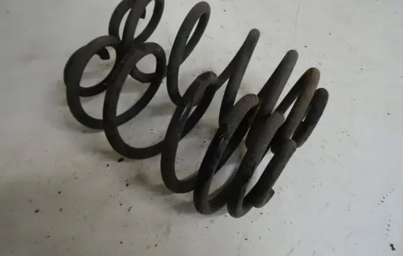 Opel Insignia A Rear coil spring