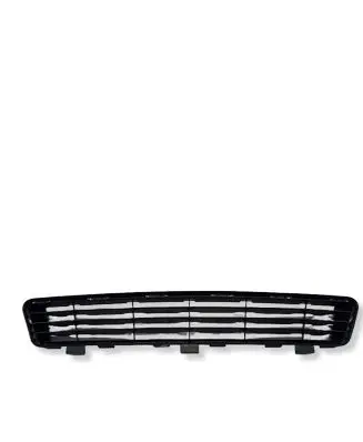 Toyota Camry Front bumper lower grill 5311206090