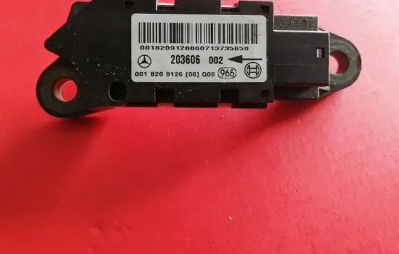 Mercedes-Benz C W203 Airbag deployment crash/impact sensor 0018209126 203606002