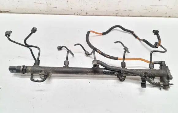 Mercedes-Benz ML W163 Fuel main line pipe 0445215007 A6120700095