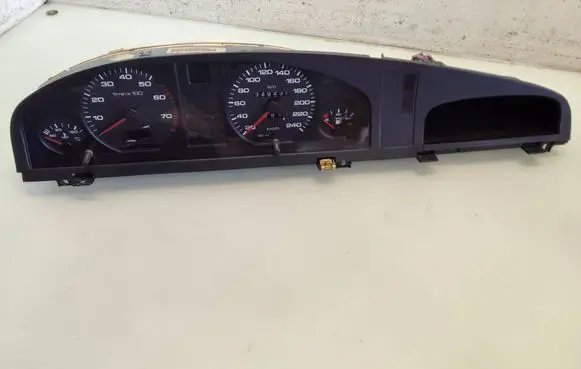 Audi A6 S6 C4 4A Speedometer (instrument cluster) 4A1919033H 110008524003