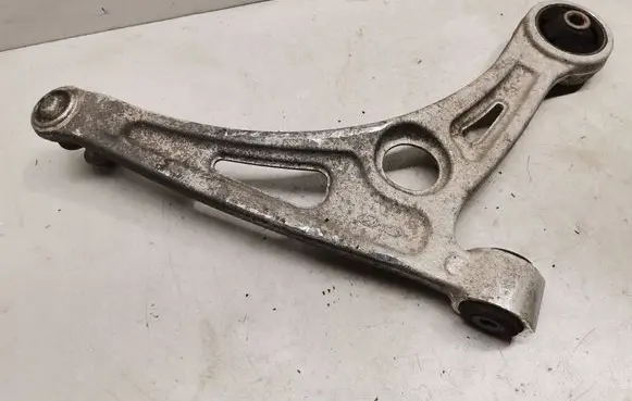 Front lower control arm/wishbone