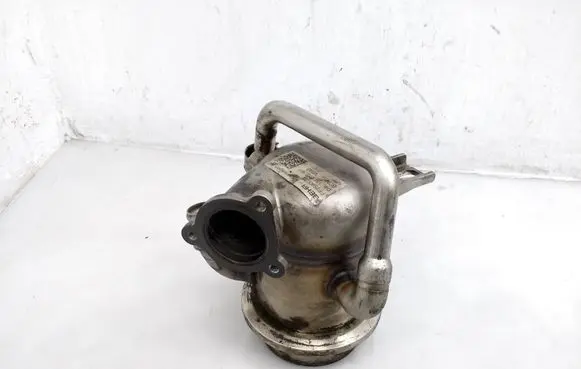 Seat Toledo IV (NH) EGR valve cooler 04L131512AH