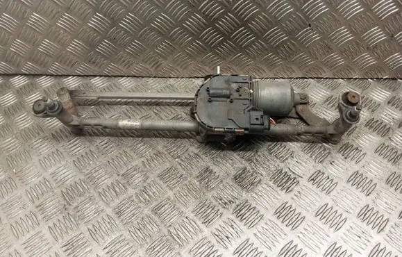 Front wiper linkage and motor