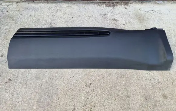 Ford Explorer Rear door glass trim molding S25335