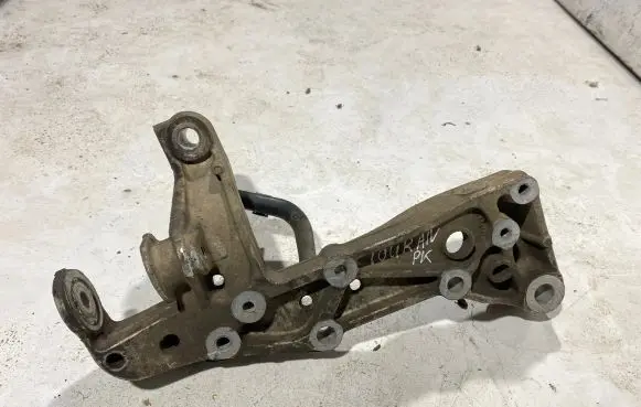 Volkswagen Touran I Front subframe 1k0199295f