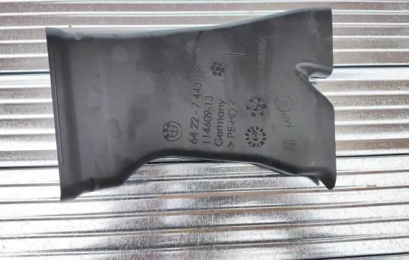 BMW 4 G22 G23 G24 G26 Cabin air duct channel 7443139 11460913 159867