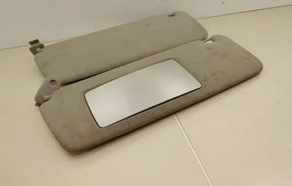 Opel Vivaro Sun visor 