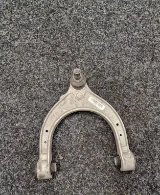 BMW 5 G30 G31 Front control arm 6861185