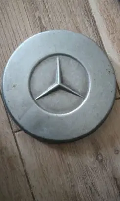 Mercedes-Benz T1 Original wheel cap 