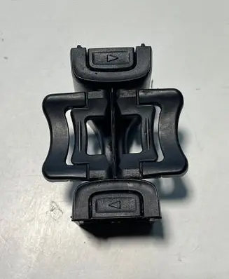 Mercedes-Benz B W247 Center console A1778100401 15072021 FAS539494