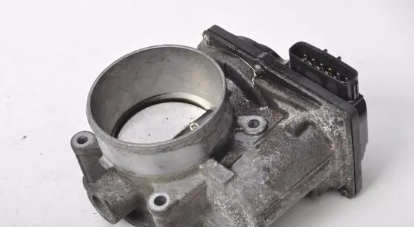 Volvo S60 Electric throttle body valve 31331277