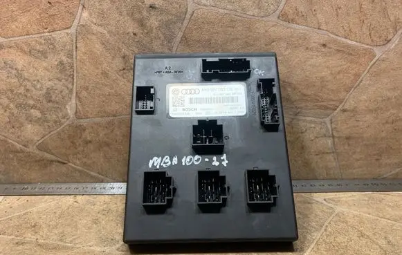 Audi A8 S8 D4 4H BSM Control unit 4H0907063DB