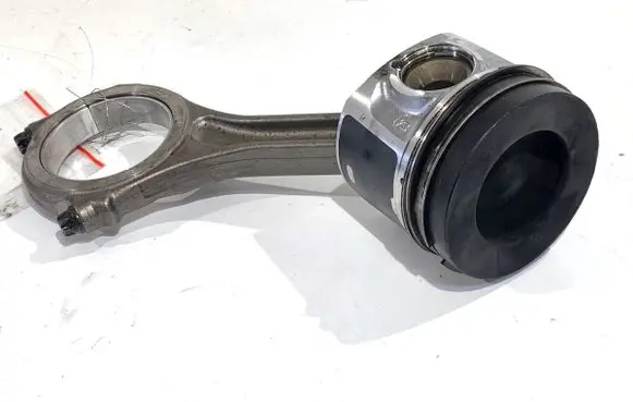 Audi A6 S6 C7 4G Piston with connecting rod 059H