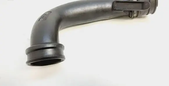 Intercooler hose/pipe