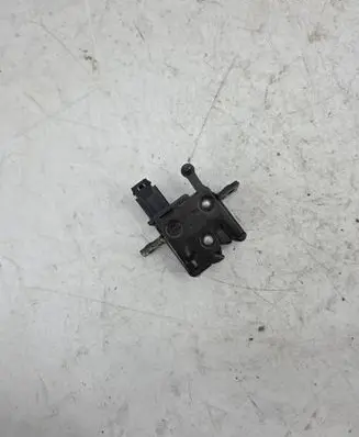 BMW 5 E34 Tailgate/trunk/boot lock/catch/latch 19446900