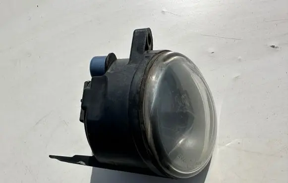 BMW X5 E53 Front fog light 63176920885 89202951 13101610